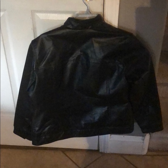 Jacket - Picture 2 of 4